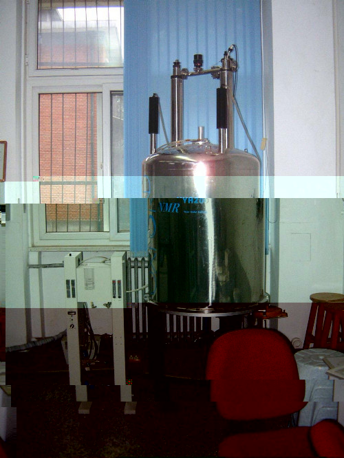 200MHz NMR