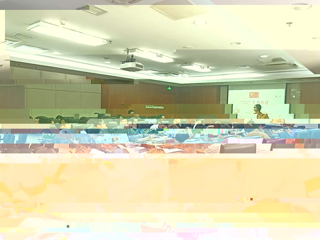 C:\Users\CCME-學工小朋友\Desktop\2f6dbe412a14b64d16c0c268a9da77d.jpg