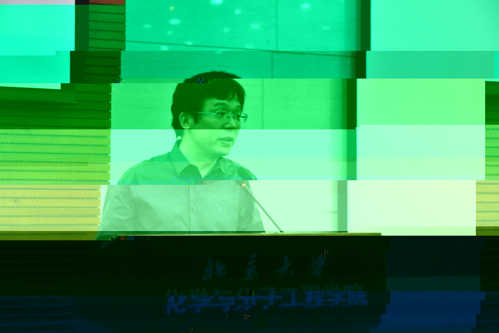 E:\照片\【20190628】學院畢業典禮現場\DSC_1911.JPG